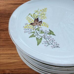 Vintage 1965 Taylor Smith & Taylor Dinnerware Leaf O’ Gold Bread & Butter Plate